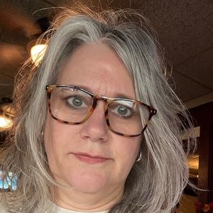 Meet your Posher, Karen